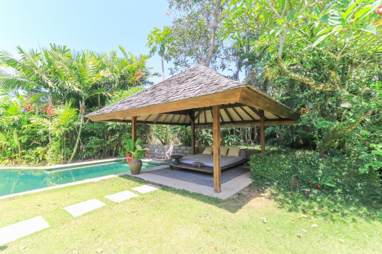 Villas Sin Sin Canggu Εξωτερικό φωτογραφία